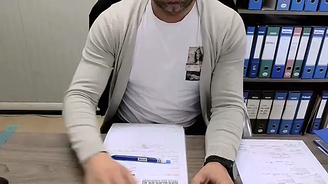 Evasionee's Webcam Show