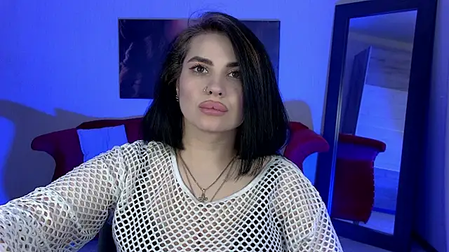 Chat +18 de AdrianaTorres ao vivo