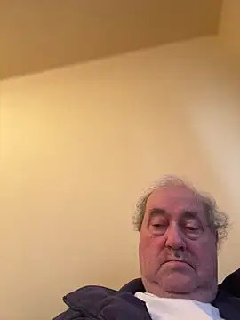 Živý XXX chat csikar