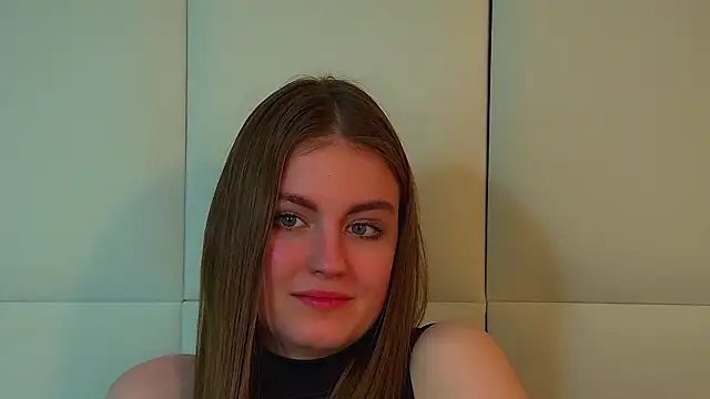 XXX chat uživo modela SofiaSarvain