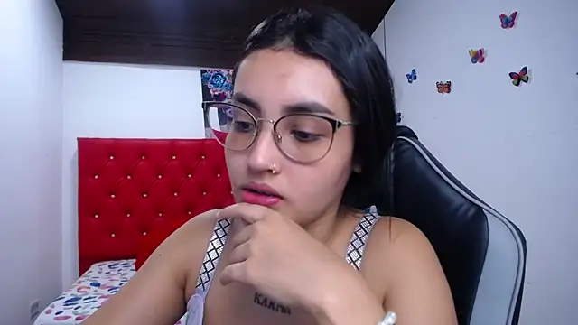 kathe-mills235's Live XXX Chat