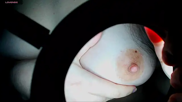 _Roselina_'s Live XXX Chat