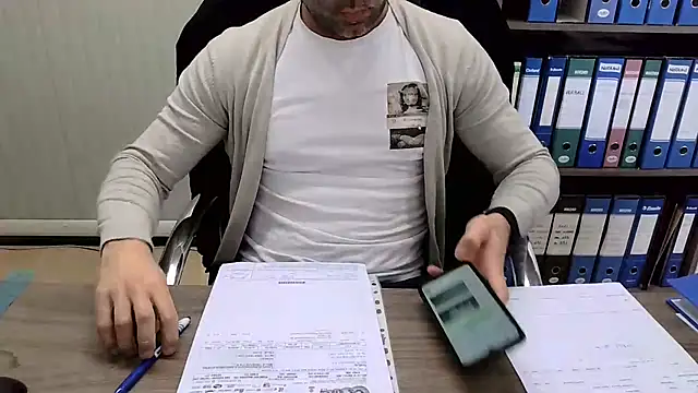 Evasionee élő XXX-chatje