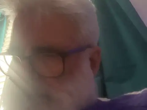 Chat +18 de LeatherSdaddy ao vivo