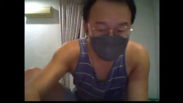 littlegoddyboy 即時 XXX 聊天