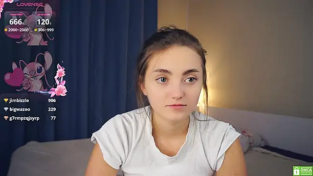 LoraDavi's Live XXX Chat