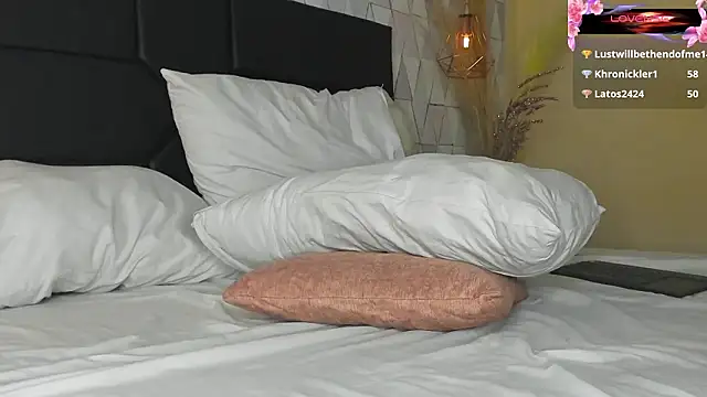 JustinePerry's Webcam Show