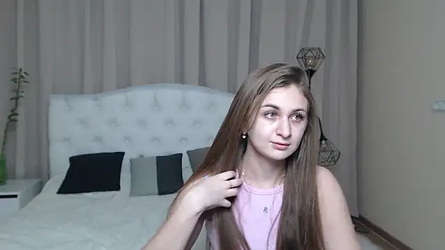 دردشة BeataBabe الجنسية المباشرة