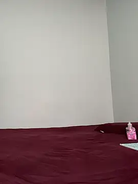 xMirana_: онлайн-секс-чат