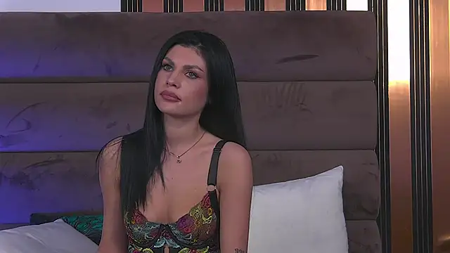 SelenaKys' Live XXX Chat