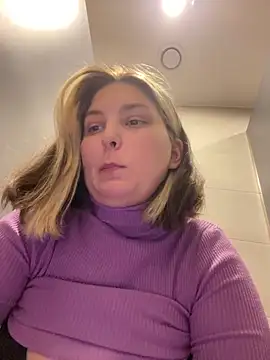 KateBurleskのライブXXXチャット