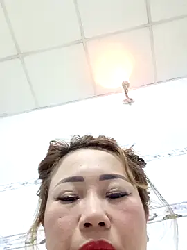 LinaLy99 网络视讯表演