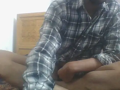 XXX chat uživo modela asianhotboy