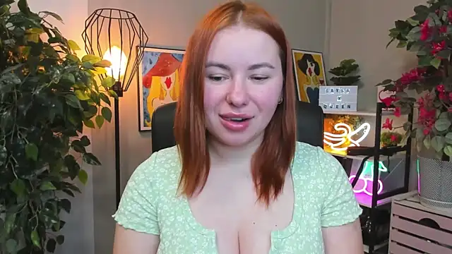 Chat +18 de LAYLAxSTAR ao vivo