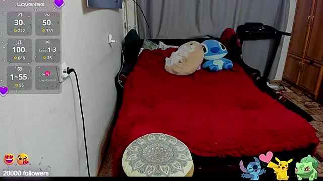 monica__elder Show Webcam