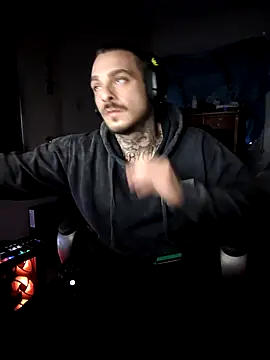 Chat XXX en directo de DADDY_KANE8---