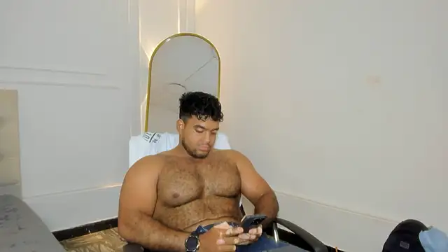 Czat XXX na żywo – Big_furry_bear13