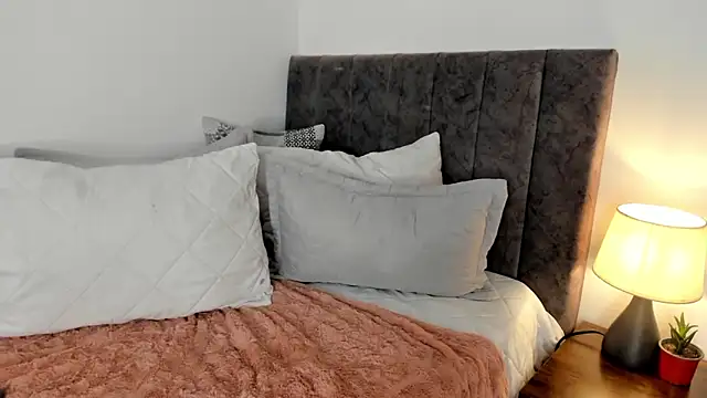 Dhalila_ live XXX chat