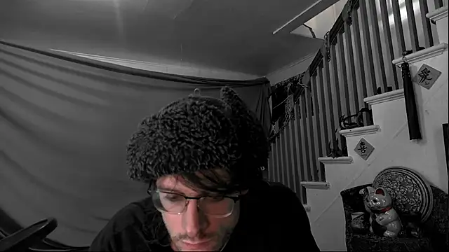 MasterDaddyCool's Live XXX Chat