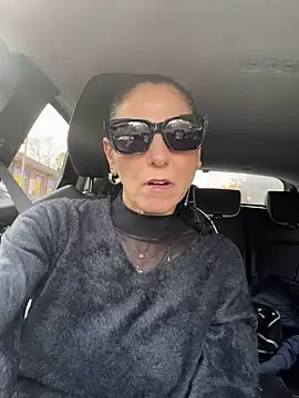 eddivad6974のライブXXXチャット