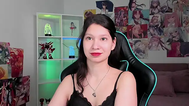 SaraDenars Adlı Modelin Canlı XXX Sohbeti