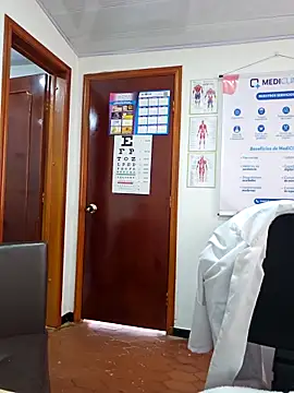 JustSamantha_: онлайн-секс-чат