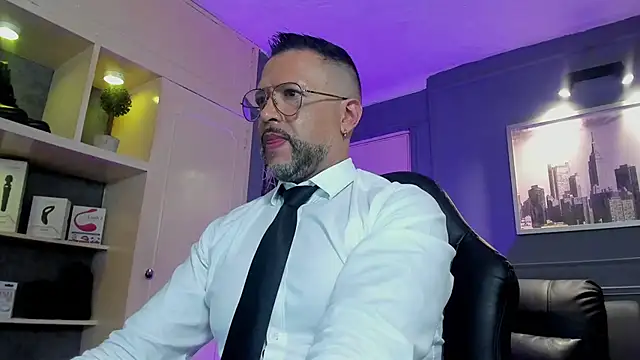 MrFrank_tattoo: онлайн-секс-чат