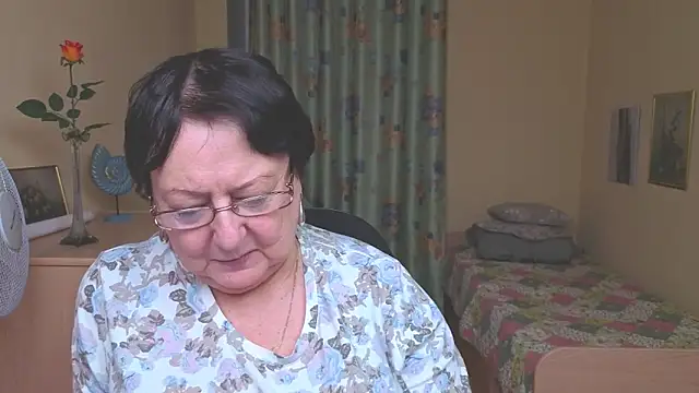 دردشة Margo_Moll الجنسية المباشرة