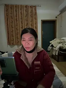 xiiuuff18 – Live XXX-chat