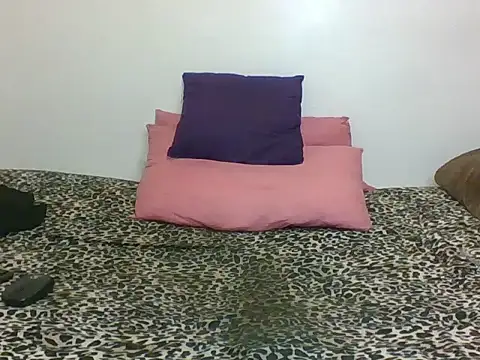 Cessylolla's Live XXX Chat