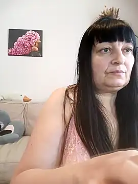 Women-pleasures' Live XXX Chat