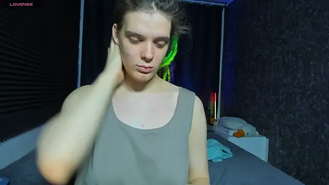 KIKI_Krash's Live XXX Chat