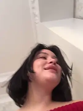 Živý XXX chat KikiWatson