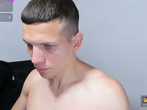 kevinkewman's Live XXX Chat