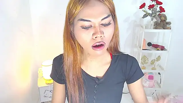 SexyHornyMyles Show in webcam