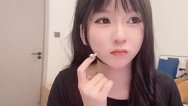 lnua-lnua's Live XXX Chat