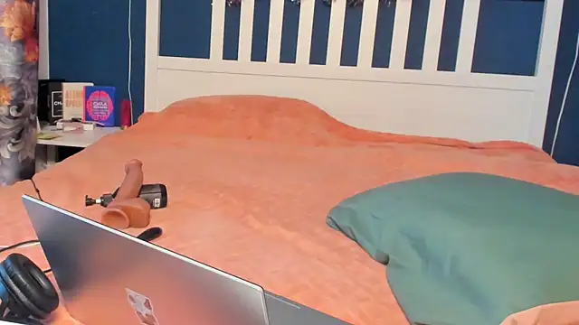 Show modela Santythousand na web-kameri