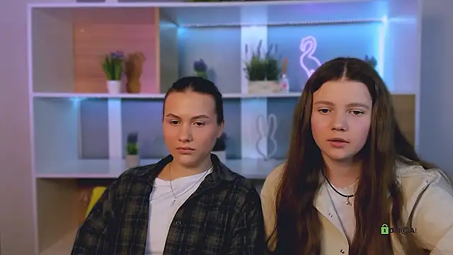 colla_white: απευθείας συνομιλία ΧΧΧ