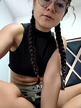 Freyarosse's Webcam Show