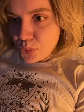 misapolii's Live XXX Chat