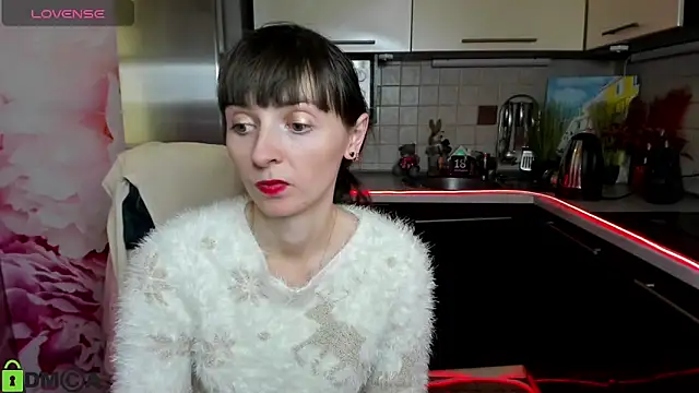 Онлайн чат XXX TayanaJons