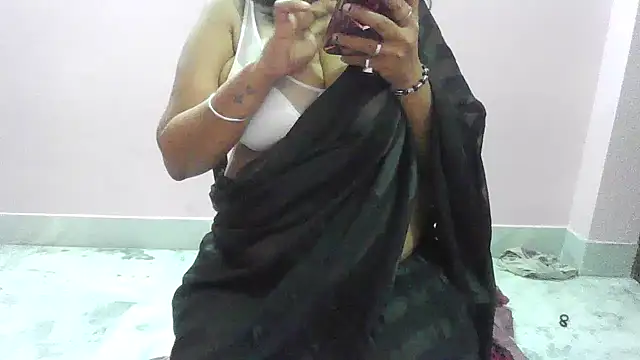 cute_lailaa: онлайн-секс-чат