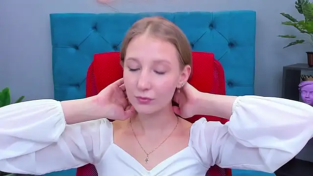 Chat XXX en directo de LolaWilsons