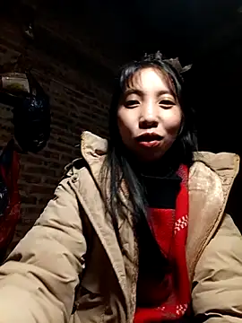 emaame68 Chat XXX in diretta