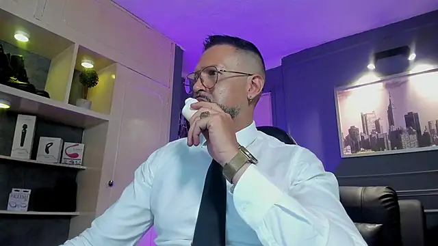 MrFrank_tattoo: вебкам-шоу