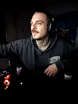 Czat XXX na żywo – DADDY_KANE8---