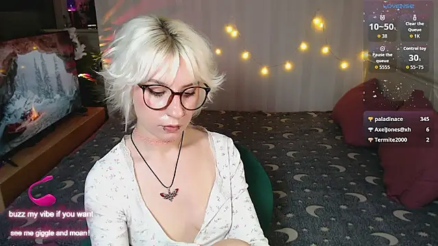 _Moonlight_t's Live XXX Chat