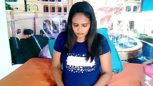 Luciousindian69's Live XXX Chat