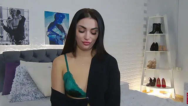 Agnessa's Live XXX Chat