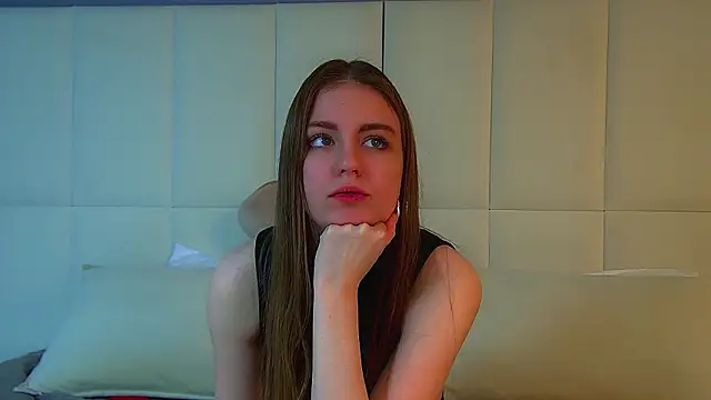 SofiaSarvain – Live XXX-chat